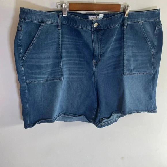 Lane Bryant  Girlfriend Mid‎ Rise Jean Shorts  Women's Plus Size 28 GUC! 0105 - Picture 1 of 9